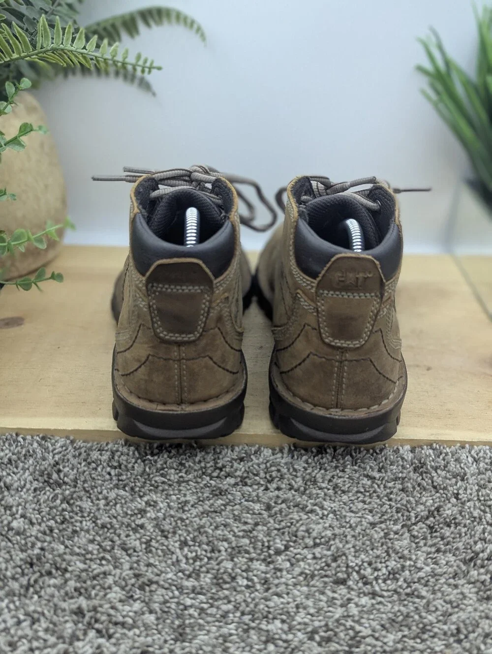 CAT Transform 2.0 Men's Size 8.5 Chukka Boot Dark Beige Work Casual Walking